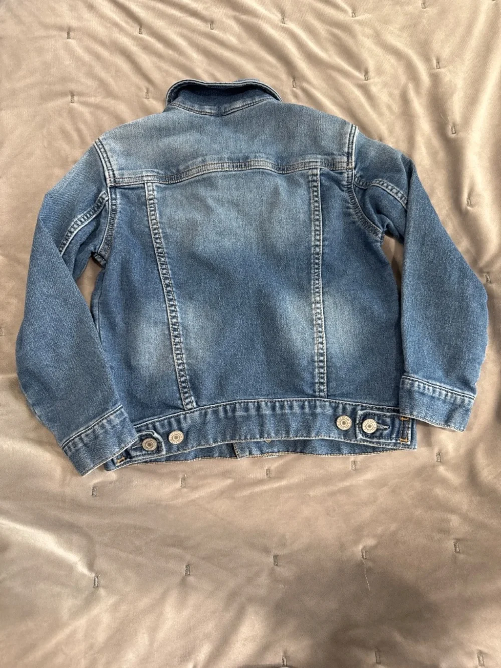 Gap Denim Kids Jean Jacket Size S (6-7) Blue Unisex Trucker Jacket